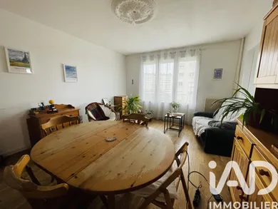 Appartement à Saint-André-les-Vergers (10120)