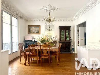Apartment in Paris (75013)