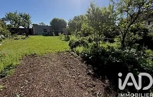 Building plot in Vaux-le-Pénil (77000)