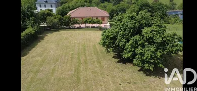 Terrain à bâtir à Saint-Junien (87200)