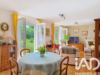 Detached house in Châtillon-sur-Thouet (79200)