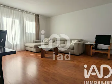 Apartment in Noisiel (77186)