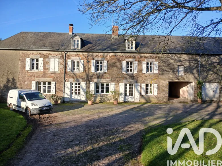 Maison 7 pièces 160 m² · à Lengronne · 160 m² · 275 000 €