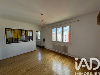 Appartement à Nantes (44000)
