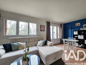 Apartment in Saint-Germain-en-Laye (78100)