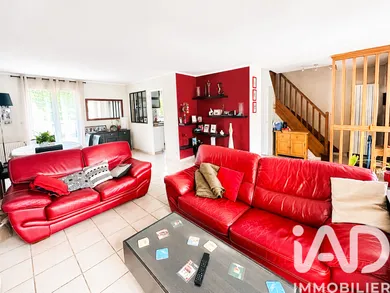House in Houx (28130)