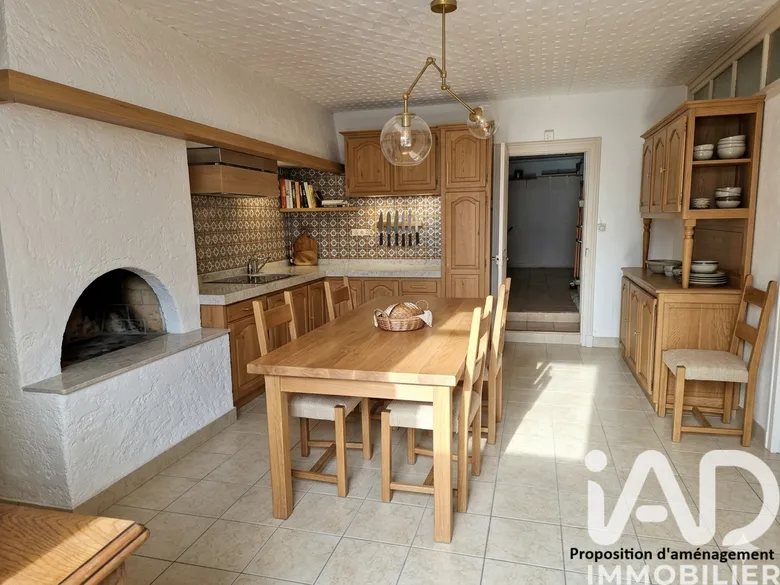 Maison 6 pièces 211 m² · à Chambon · 211 m² · 139 000 €
