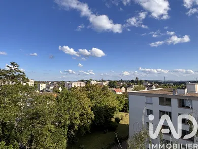 Apartment in Nevers (58000)
