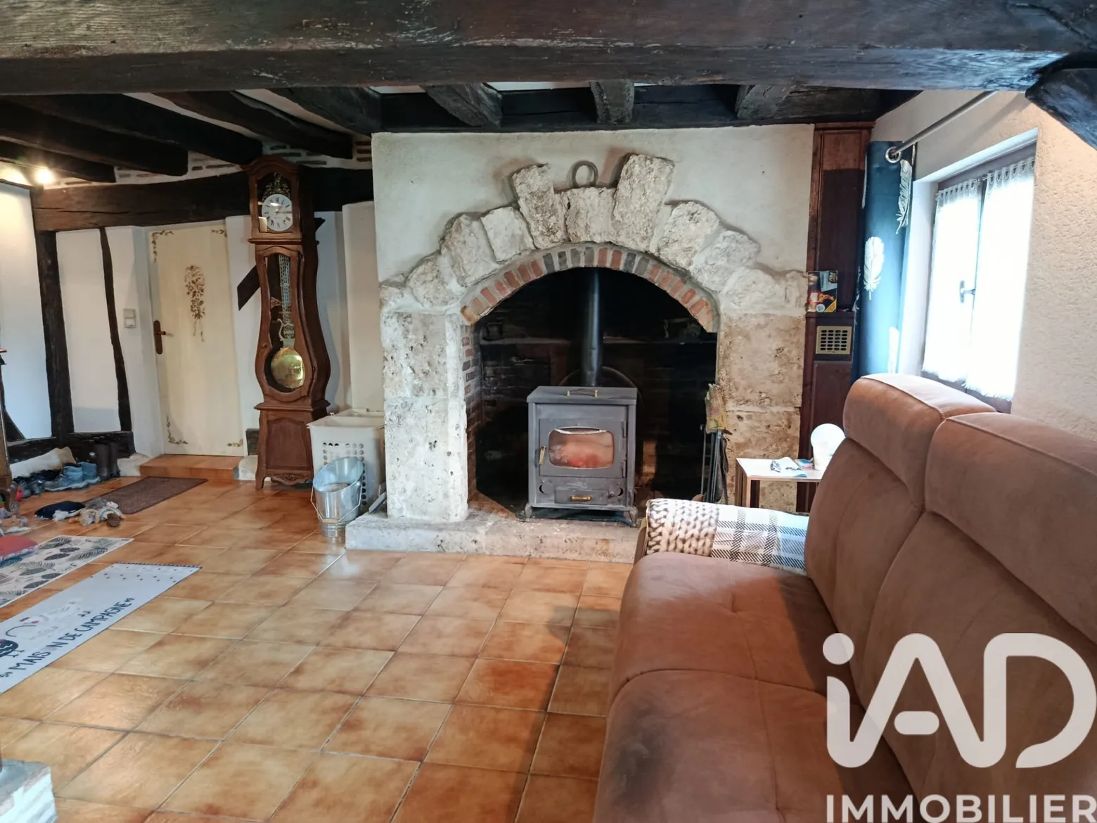 Vente maison à La Ferté-Saint-Cyr (41220) : maison de campagne 5 pièces 160 m² - 2024466 — 3
