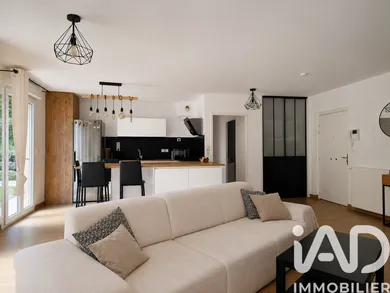 Apartment in Seyssins (38180)