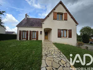 Pavillon à Corvol-l'Orgueilleux (58460)