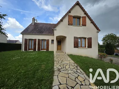 Pavillon à Corvol-l'Orgueilleux (58460)