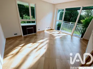 Apartment in Créteil (94000)