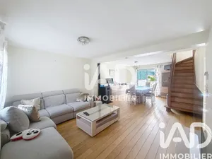 House in Plaisir (78370)