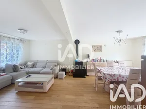 House in Plaisir (78370)