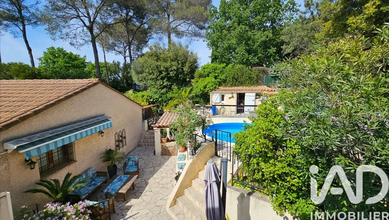 Maison 4 pièces 106 m² · à Fréjus · 106 m² · 498 000 €