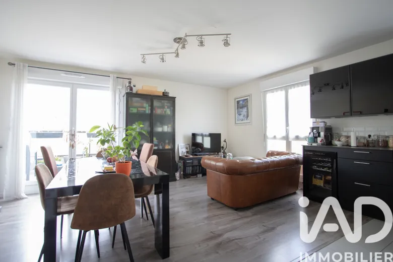 Appartement 4 pièces 79 m² · à Bois-d'Arcy · 79,3 m² · 299 000 €