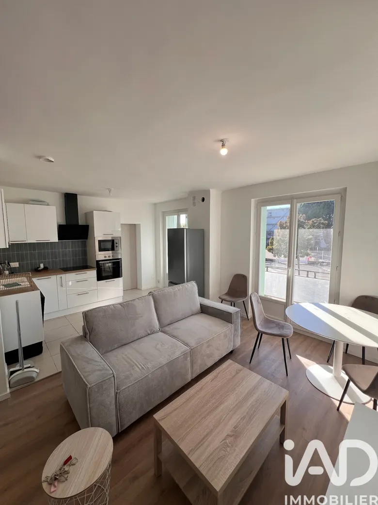 Appartement 5 pièces 93 m² · à Avignon · 93 m² · 159 000 €
