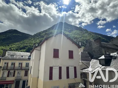 Appartement à Cauterets (65110)