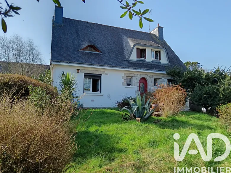 Maison 6 pièces 128 m² · à Inzinzac-Lochrist · 128 m² · 265 000 €