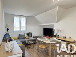 Apartment in Presles-en-Brie (77220)
