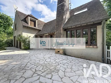 Traditional house in Samois-sur-Seine (77920)