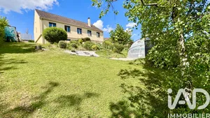 Maison traditionnelle à Guillerval (91690)