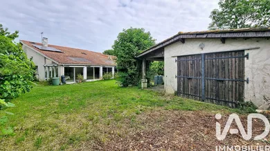 House in Saint-Dizant-du-Gua (17240)