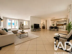 House in Vauhallan (91430)