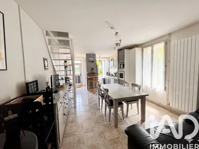 House in Brunoy (91800)