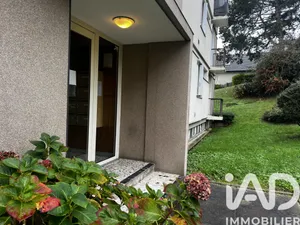 Apartment in Le Plessis-Robinson (92350)