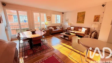 Appartement à Paris (75015)