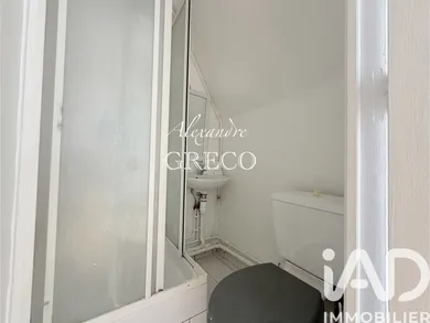 Studio à Paris (75017)