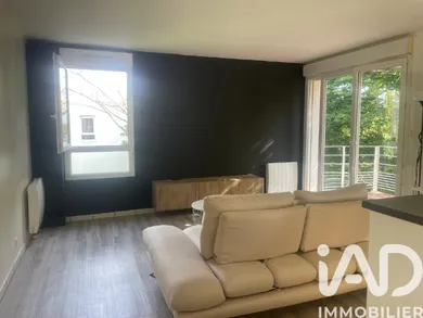 Apartment in Tours (37200)