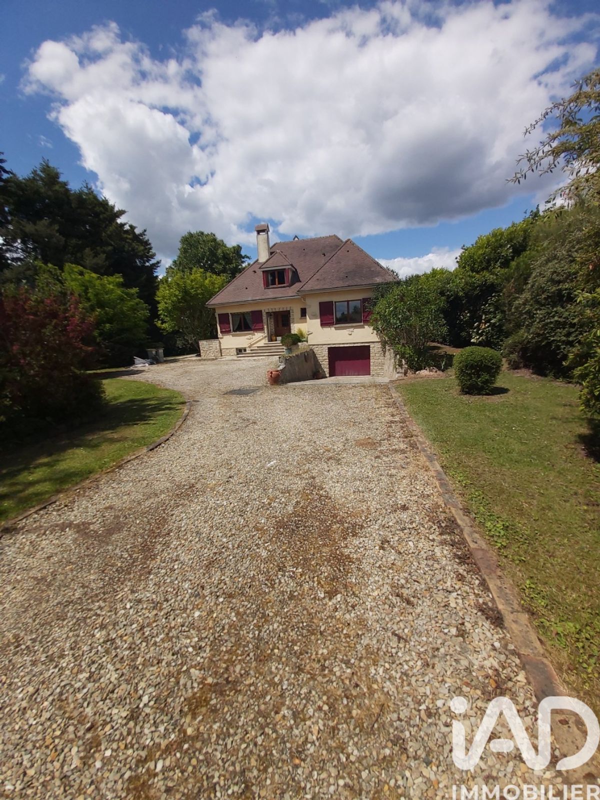 maison à Chéroy