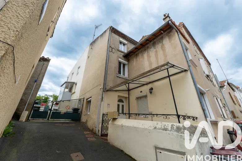 Maison 4 pièces 70 m² · à Sainte-Florine · 70 m² · 100 000 €