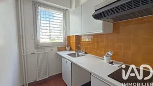 Studio à Saint-Germain-en-Laye (78100)