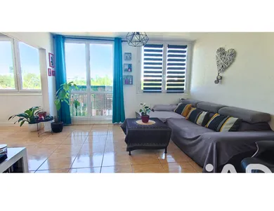 Apartment in Éragny (95610)