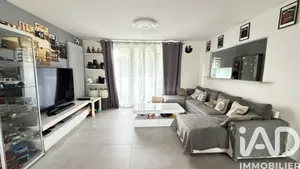 Duplex à Savigny-le-Temple (77176)