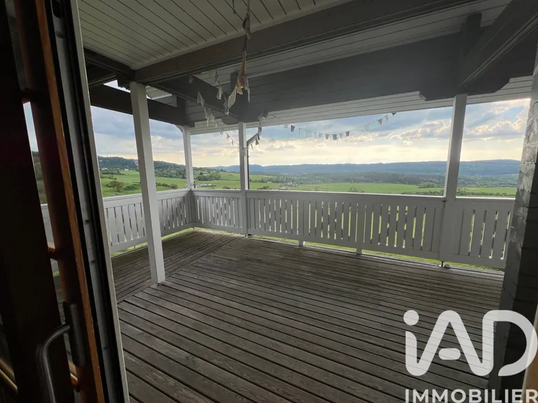 Maison 4 pièces 107 m² · à Valzin en Petite Montagne · 107 m² · 285 000 €