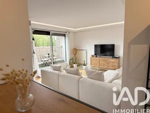 Apartment in Sceaux (92330)