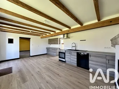 Maison de campagne à Lageon (79200)