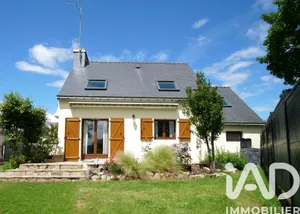 Maison à Caudan (56850)