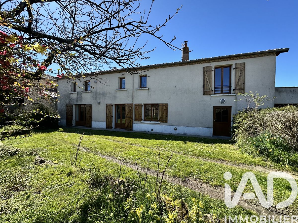 Vente maison à Lageon (79200) : maison de campagne 5 pièces 157 m² - 2020862