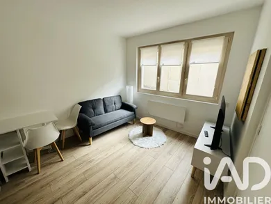 Studio in Saint-Arnoult-en-Yvelines (78730)