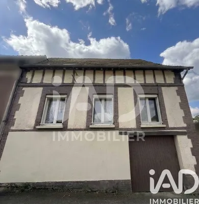 Townhouse in Louviers (27400)