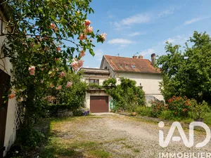 Maison à Montmachoux (77940)