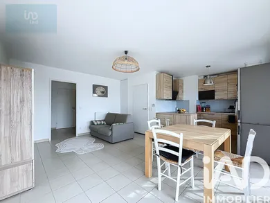 Apartment in Neuilly-sur-Marne (93330)