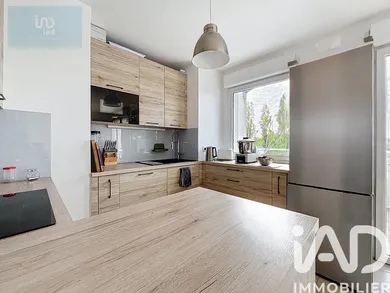 Apartment in Neuilly-sur-Marne (93330)