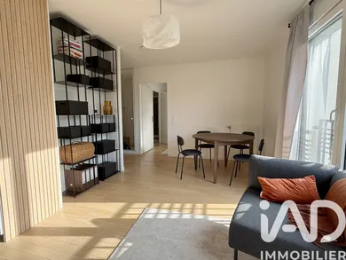 Apartment in Sceaux (92330)